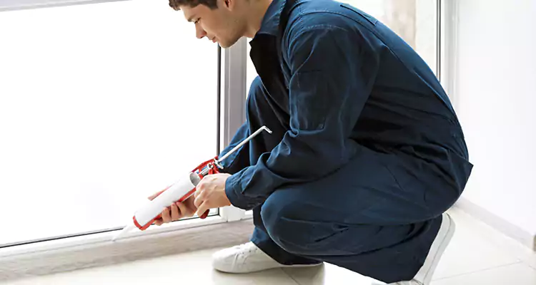 Window Glass Caulk Repair in Los Gatos, CA