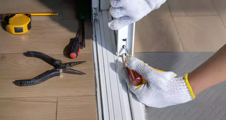 Closet Sliding Door Track Repair in Los Gatos, CA